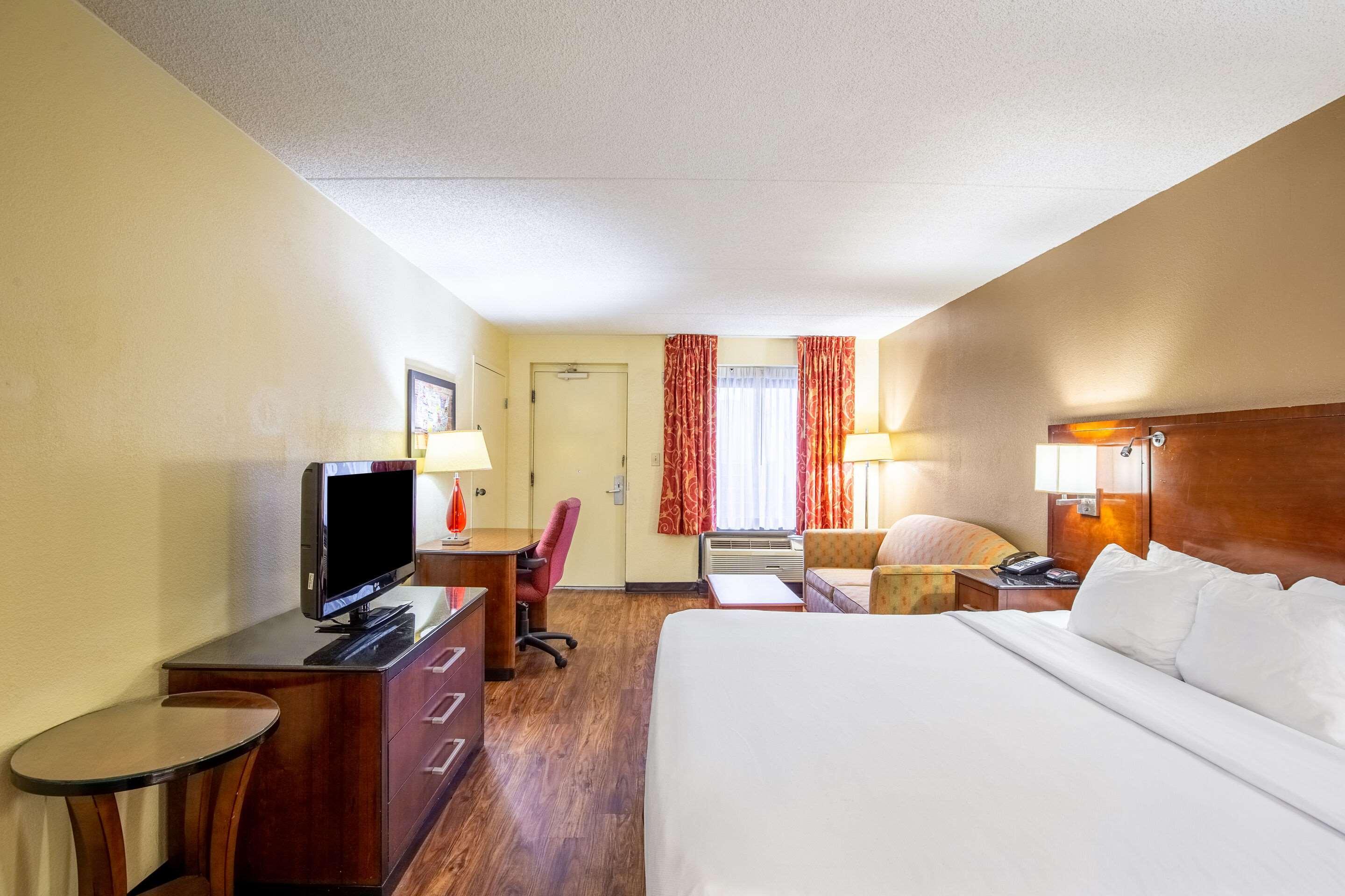 Econo Lodge Naval Station Norfolk Exterior foto